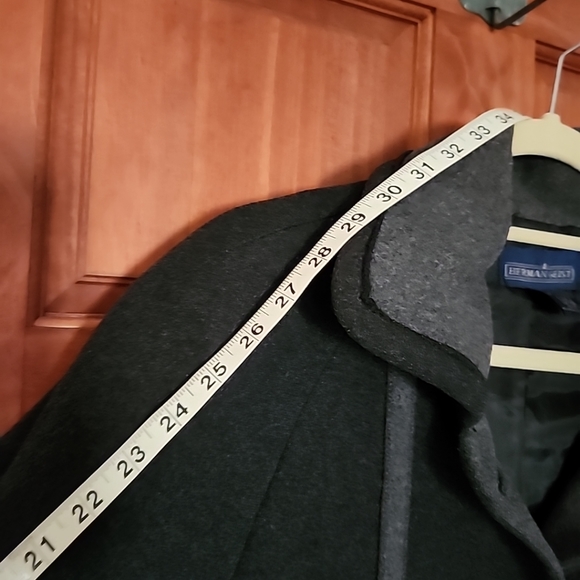 Herman Geist vtg Woman's Size 10P wool charcoal gray lined coat grunge look - Picture 4 of 8
